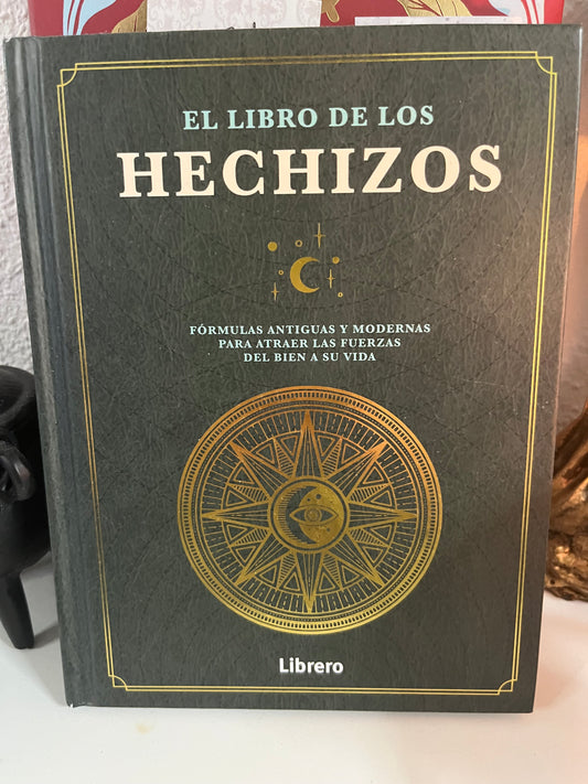 El libro de los HECHIZOS